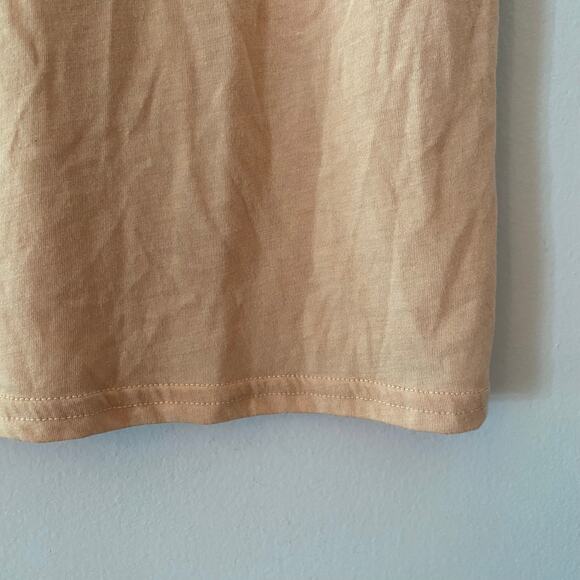 alo Yoga Women size Medium Light Pink Short Sleeve Crewneck Tee T-Shirt Workout - Picture 4 of 8